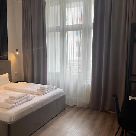 Blue - Minimalist Boutique 2* Berlim