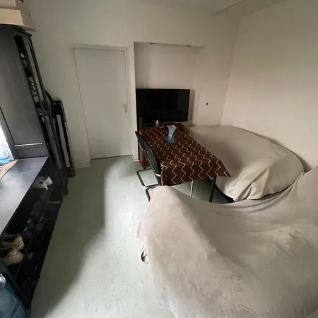 Δωμάτια σε οικογενειακή κατοικία Shared Living Comfort