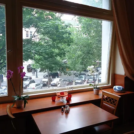 Am Kurfuerstendamm Hotell 3*