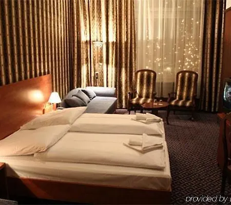 Am Kurfuerstendamm Hotell
