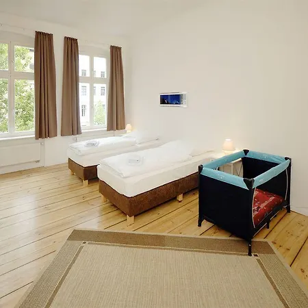 Old Town Metzer Strasse Apartment Berlin