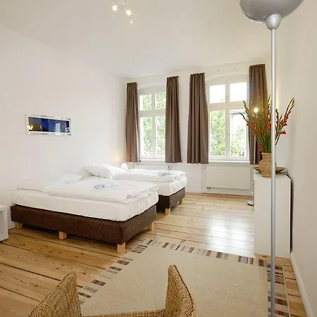 Old Town Metzer Strasse Apartment Berlin