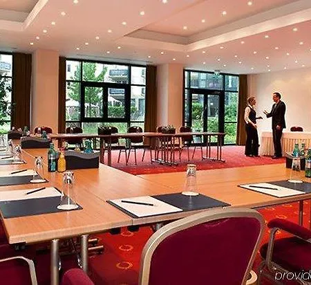Victor's Residenz-hotel 4*