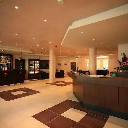 Hotel ¿cuáles Son Mejores Cerca De Puerta De Brandeburgo? 3*