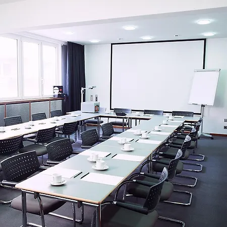 Hotel Hecker S Kurfuerstendamm 4*
