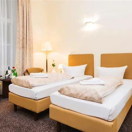 Upper Kurfuerstendamm Berlín