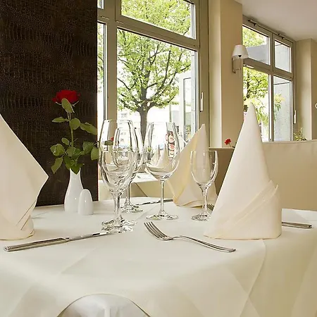 Hotell In 3*