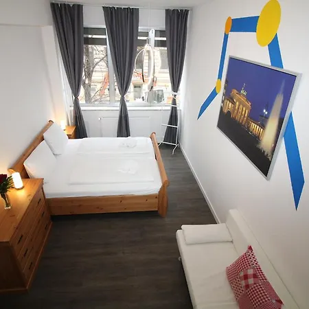 Aparthotel Schoeneberg *