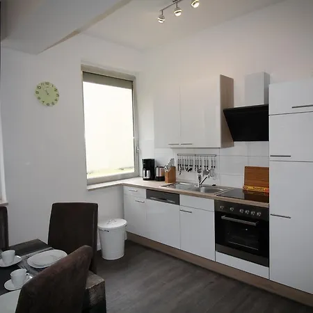 Aparthotel Schoeneberg *