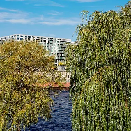 Otel Steigenberger Am Kanzleramt 5*