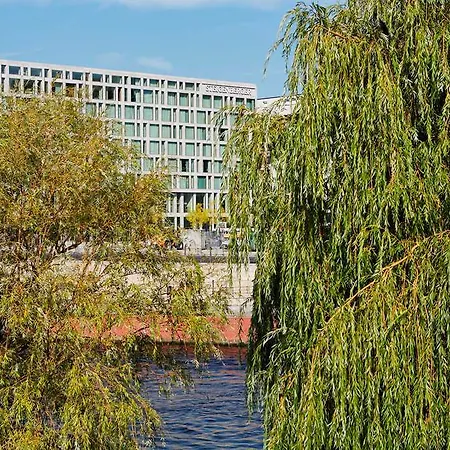 Steigenberger Am Kanzleramt Otel 5*