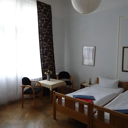 Hotel-pension Austriana 2* Berlin