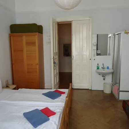 Guest house Hotel-pension Austriana Berlin