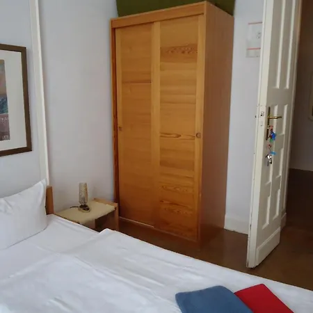 Hotel-pension Austriana Guest house Berlin