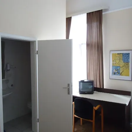 Hotel-pension Austriana Guest house Berlin