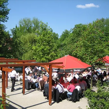Lejlighedshotel Living Weissensee Berlin