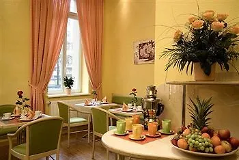 Hotel Melarose Feng Shui 3*