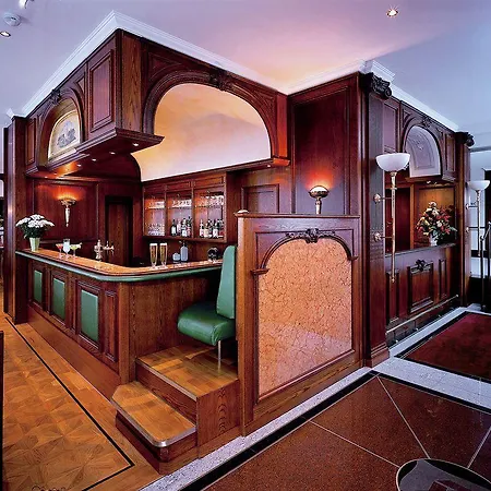 Living Mitte Hotel
