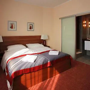 ¿cuáles Son Mejores Cerca De Puerta De Brandeburgo? 3* Berlín