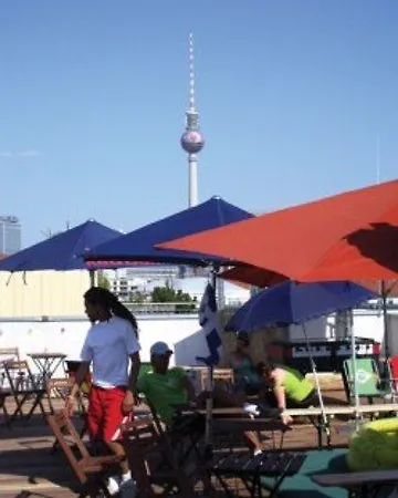 St Christopher's Mitte Apartment Berlin