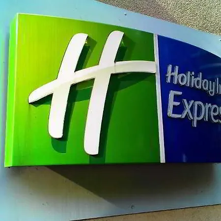 Express Centre By Ihg Hotel