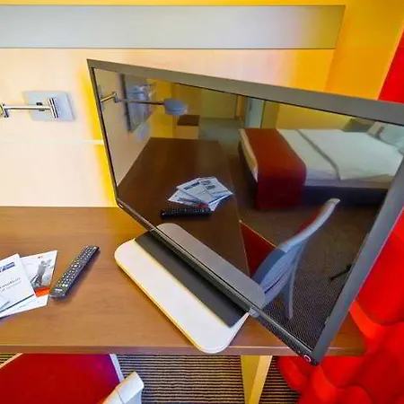 Express Centre By Ihg