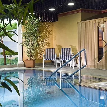 Mondial Am Kurfuerstendamm Berlijn