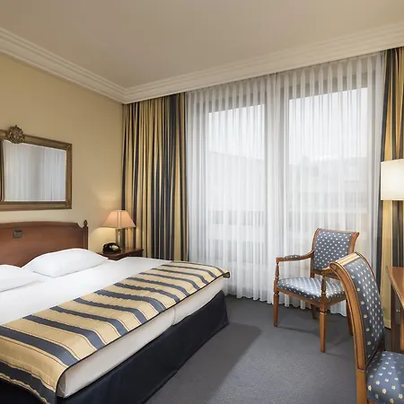 Mondial Am Kurfuerstendamm 4* Berlijn