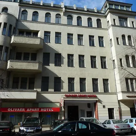 Selina West Hotel