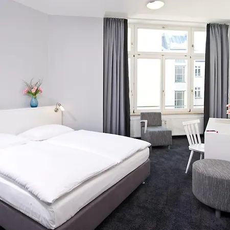 Hotel Calma Mitte 3*