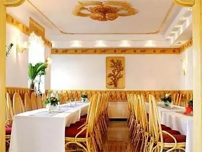 Karlshorst 3*
