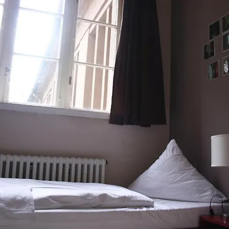 Und 3* Berlín