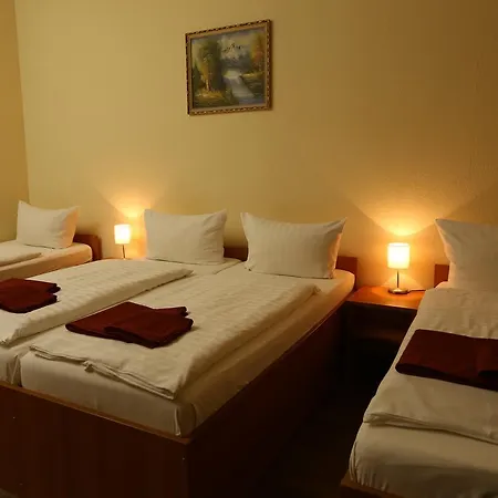 Ai Koenigshof 3* Berlín