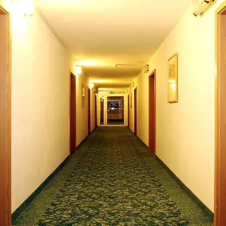 Otel Lichtenberg 3*