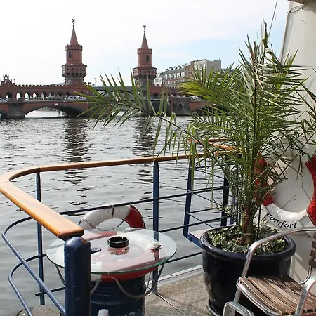 Shipotel-berlin Gmbh, Shipotel Eastern & Shipotel Western Отель