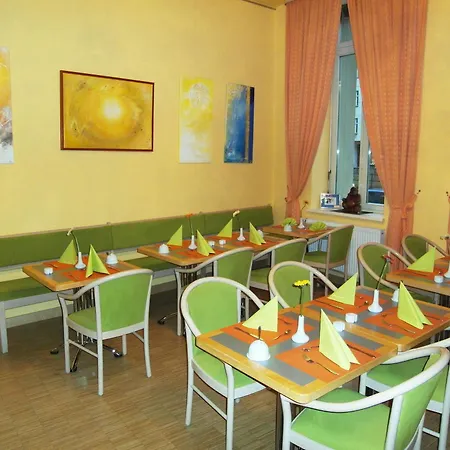 Melarose Feng Shui 3*