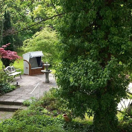 Hotel Carolinenhof 3*