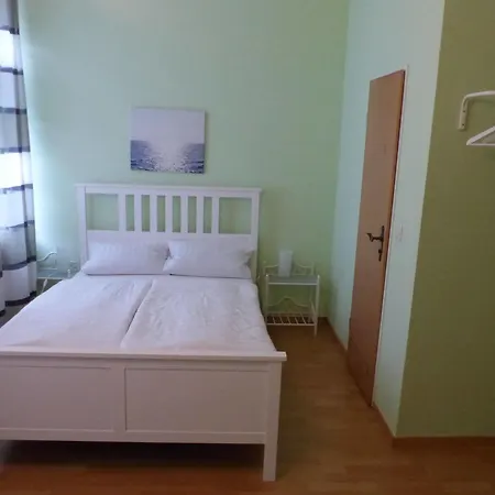 Guest house Hotel-pension Charlottenburg