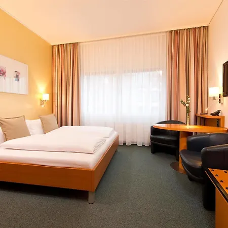 Am Borsigturm 4* Berlin