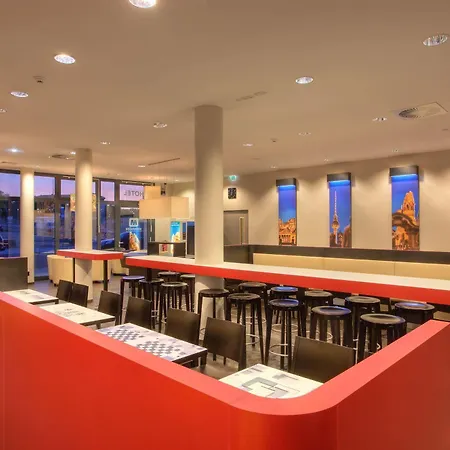 柏林中央車站梅宁阁酒店