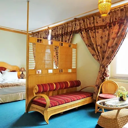 Karlshorst Отель 3*