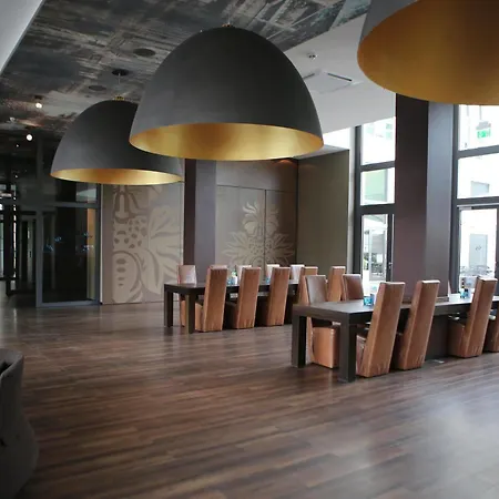 One Berlin-hauptbahnhof Hotel 3*