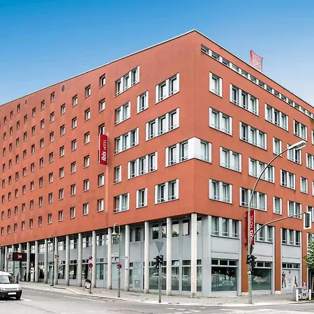 Hotel Me And East Side, By Hyatt Berlijn