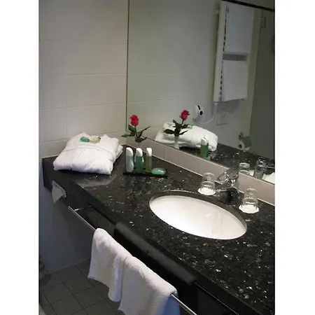 Hotel Golden Tulip Hamburg