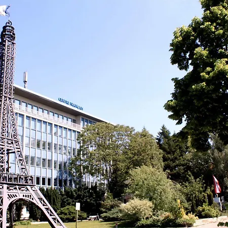De France - Centre Francais De מלון 3*