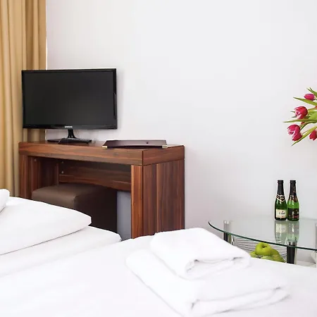 Apartahotel Christie 3*