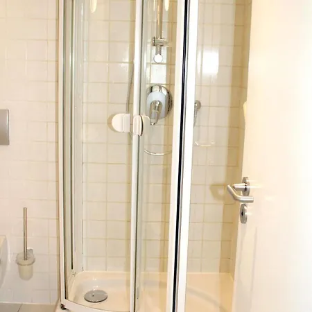 אכסניה Jugendgaestehaus St.-michaels-heim *