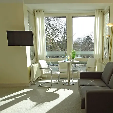 אכסניה Jugendgaestehaus St.-michaels-heim *