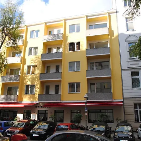 Отель Landmark Am Kracauerplatz Берлин