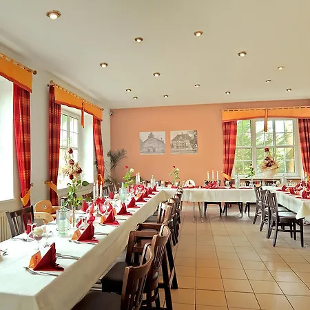 Alte Feuerwache 3*